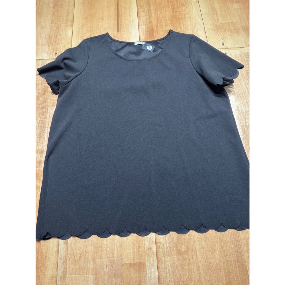 Jodifl Black‎ Scalloped Short Sleeve Top Plus Size XXXL